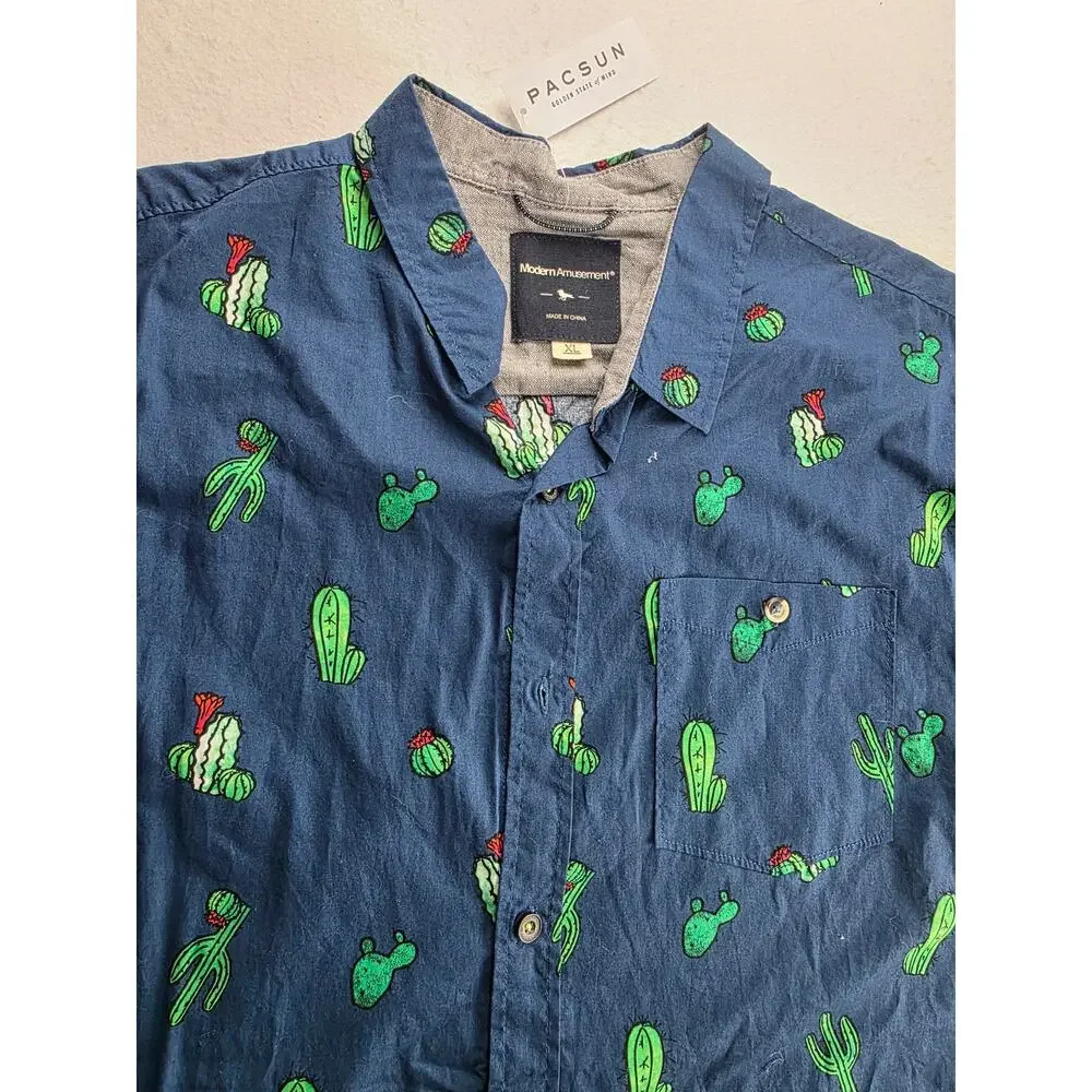 Pacsun Modern Amusement Cactus Casual Short Sleeve Button Down Size XL NWT